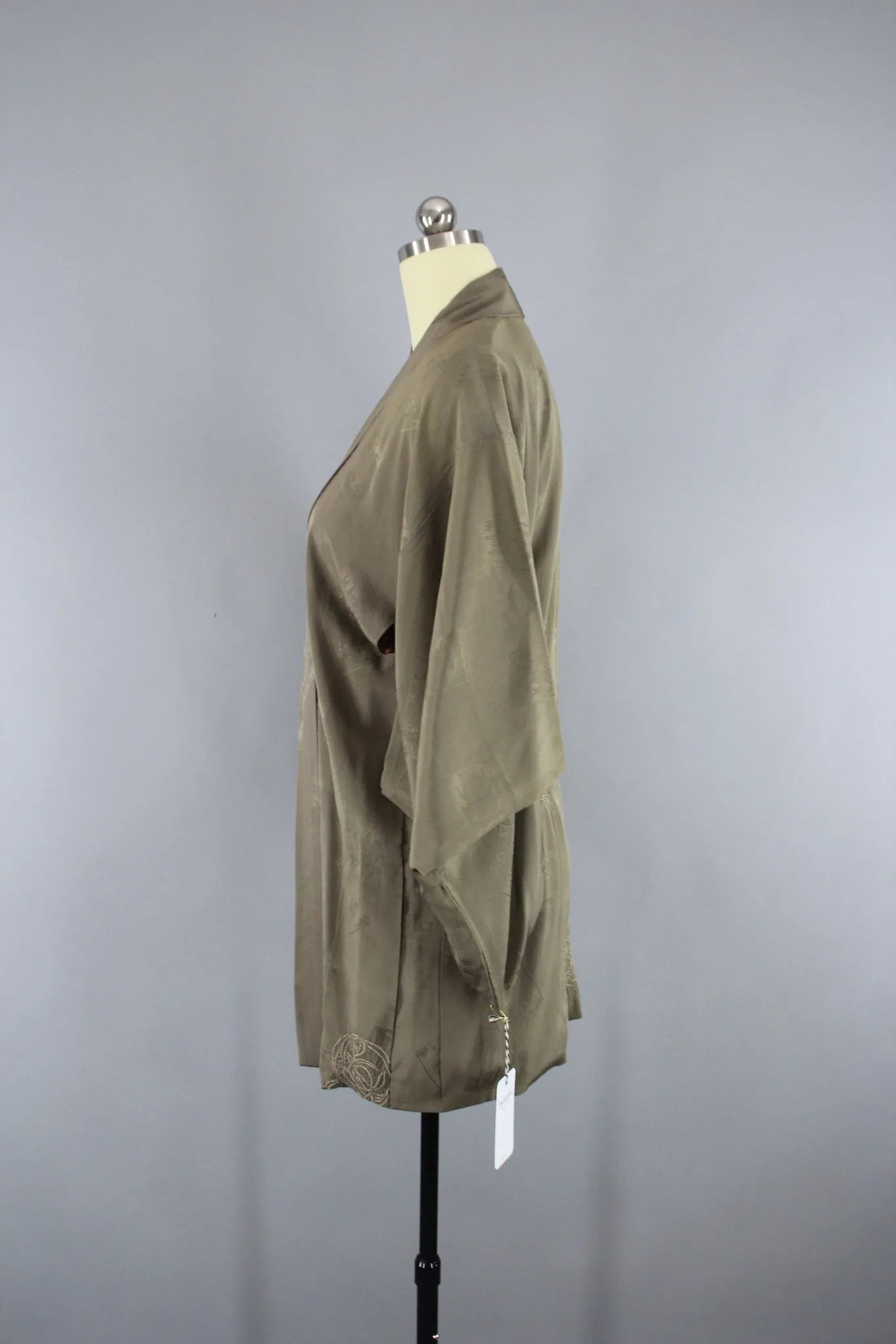 1950s Vintage Silk Haori Kimono Jacket Cardigan / Khaki Olive Green Shibori