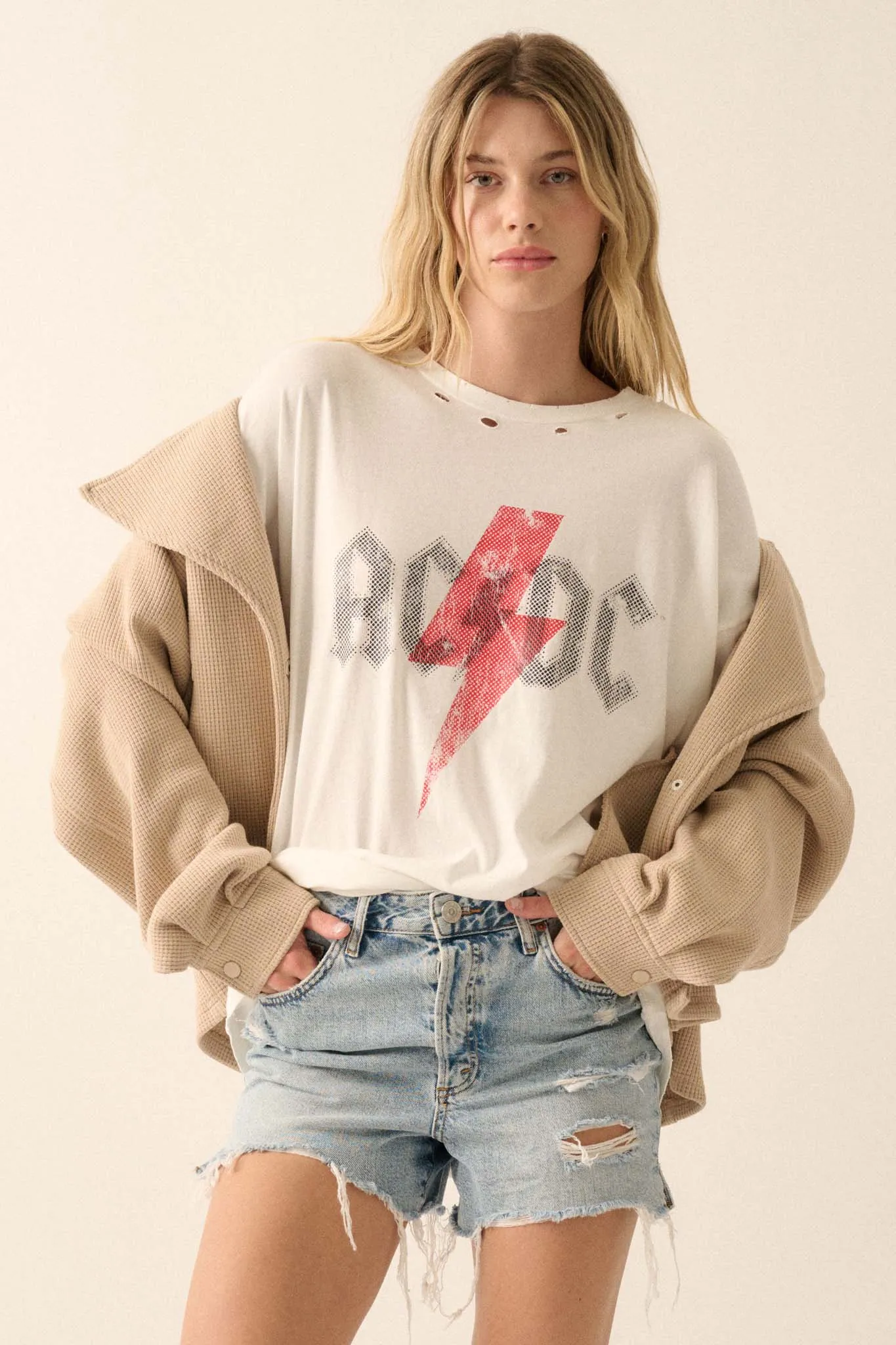 AC/DC Vintage-Print Logo Distressed Graphic Tee