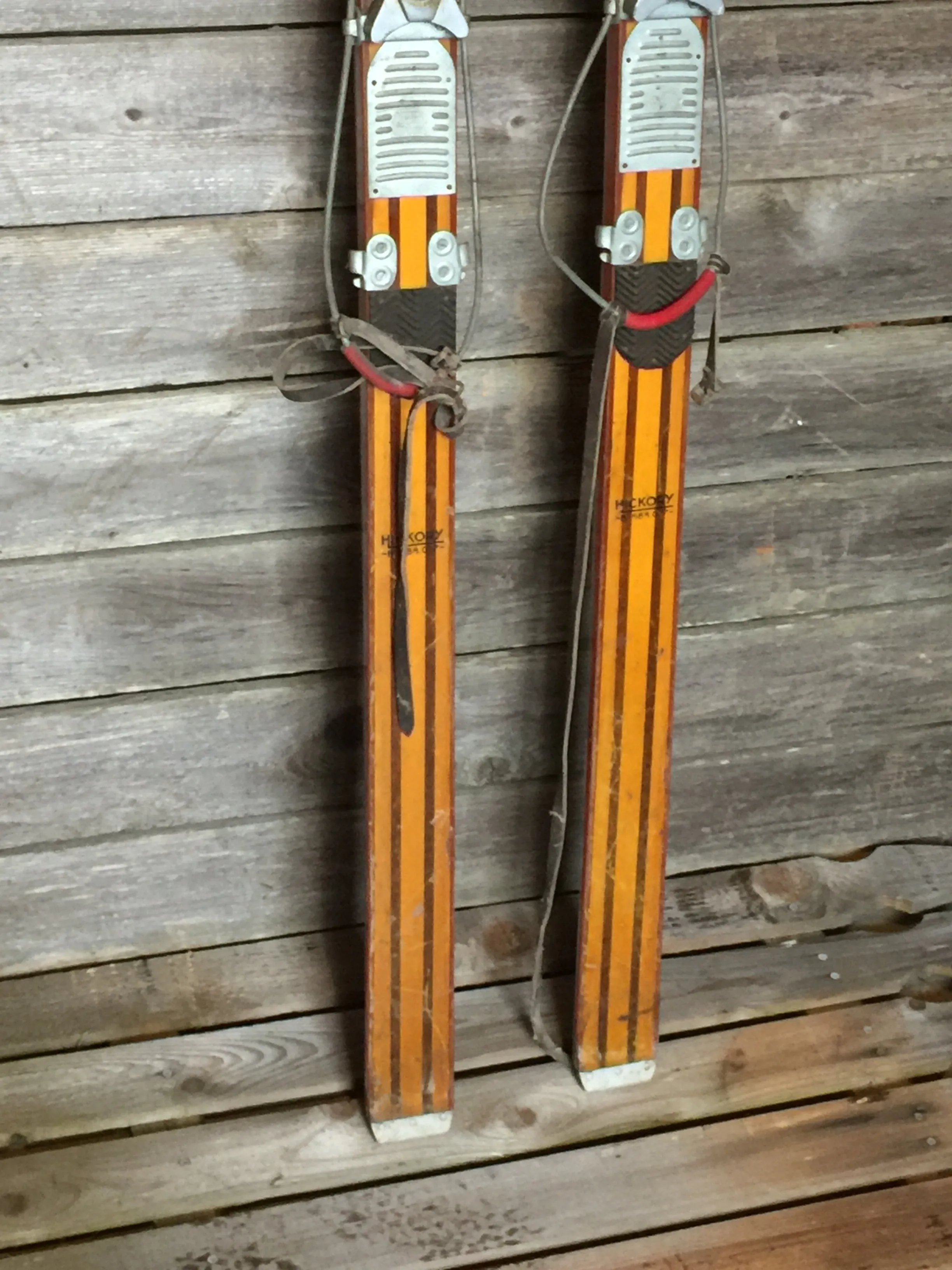 Antique Rossignol Skis