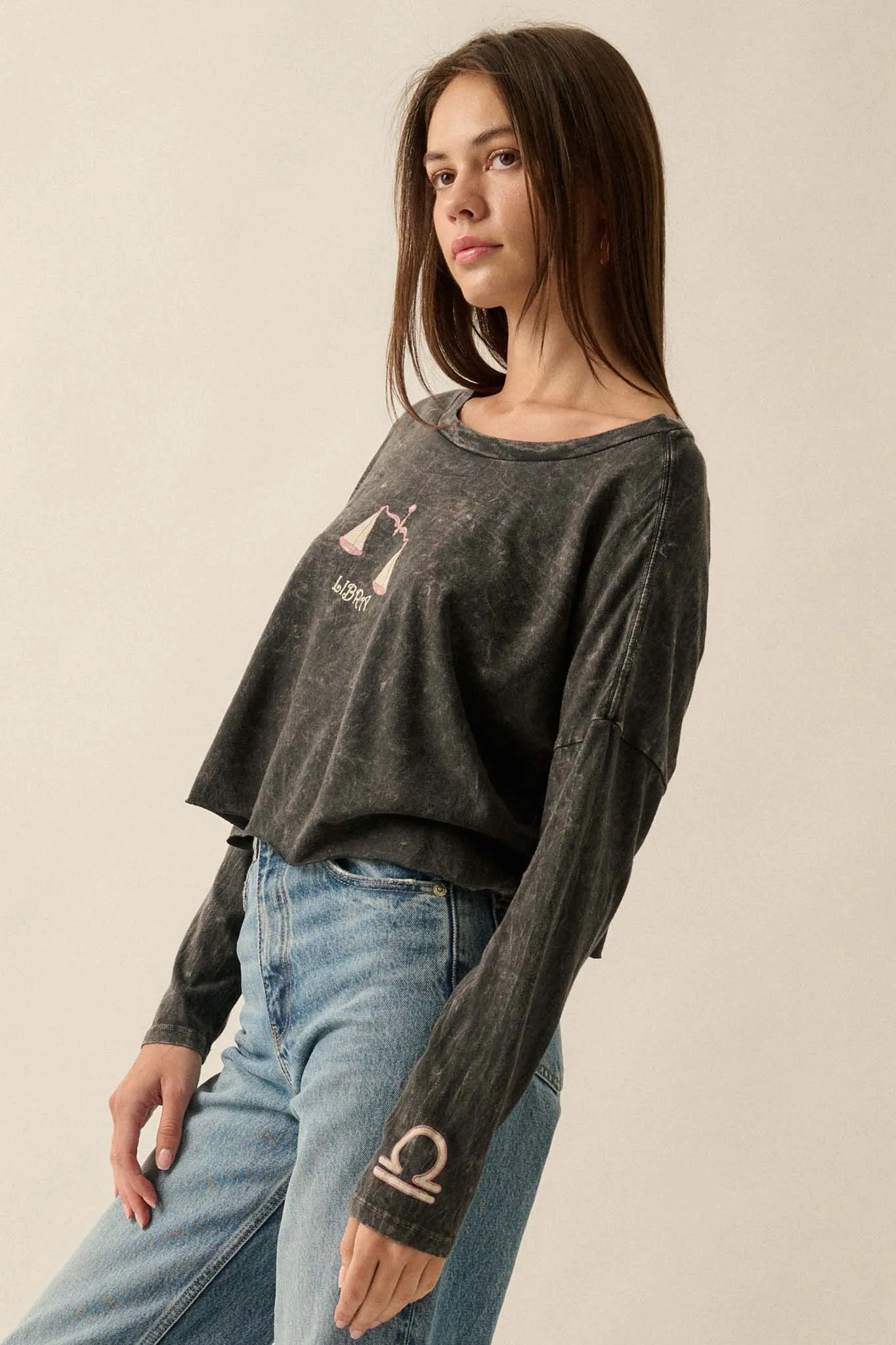 Astrology Girl Cropped Long-Sleeve Graphic Tee