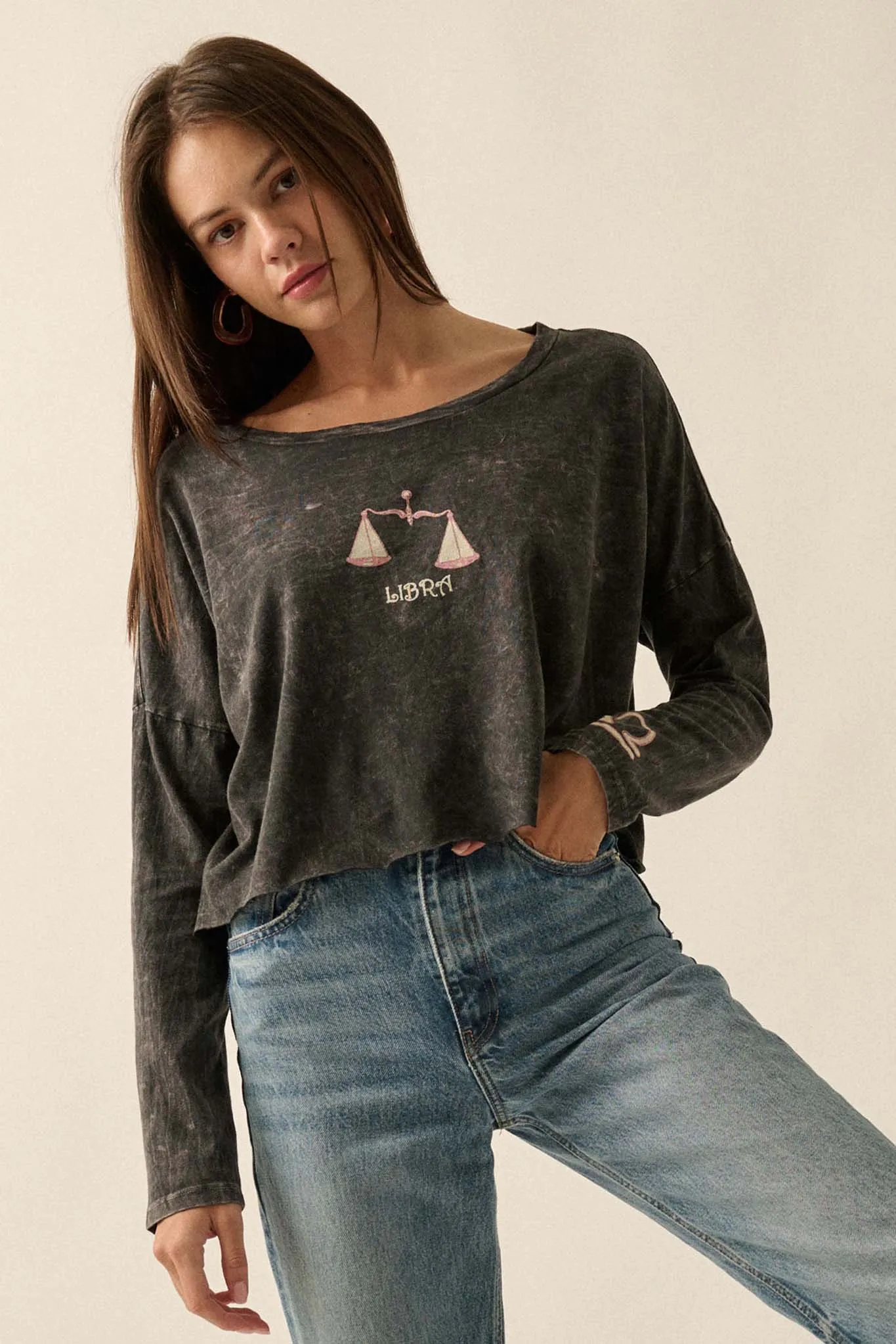 Astrology Girl Cropped Long-Sleeve Graphic Tee