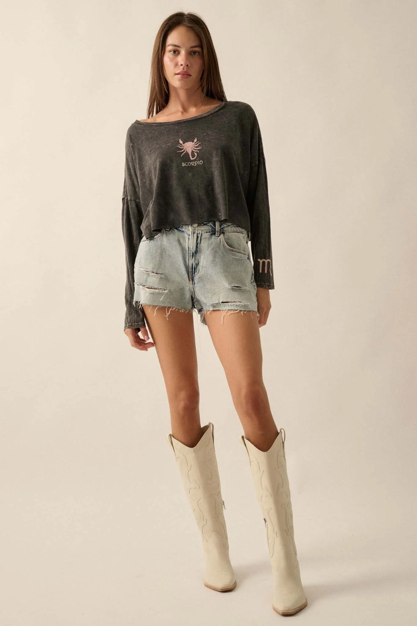 Astrology Girl Cropped Long-Sleeve Graphic Tee