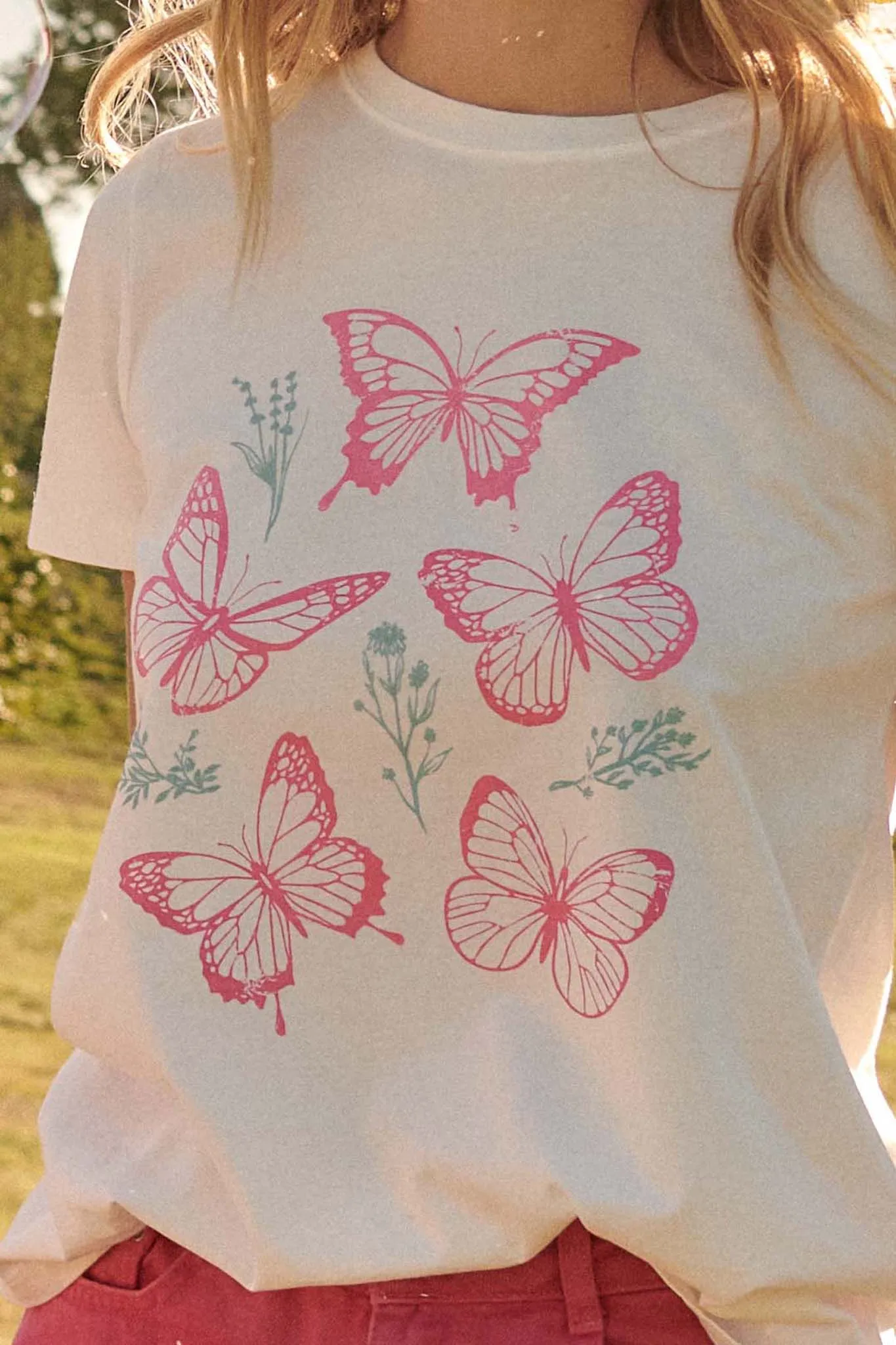 Butterfly Garden Vintage-Print Graphic Tee