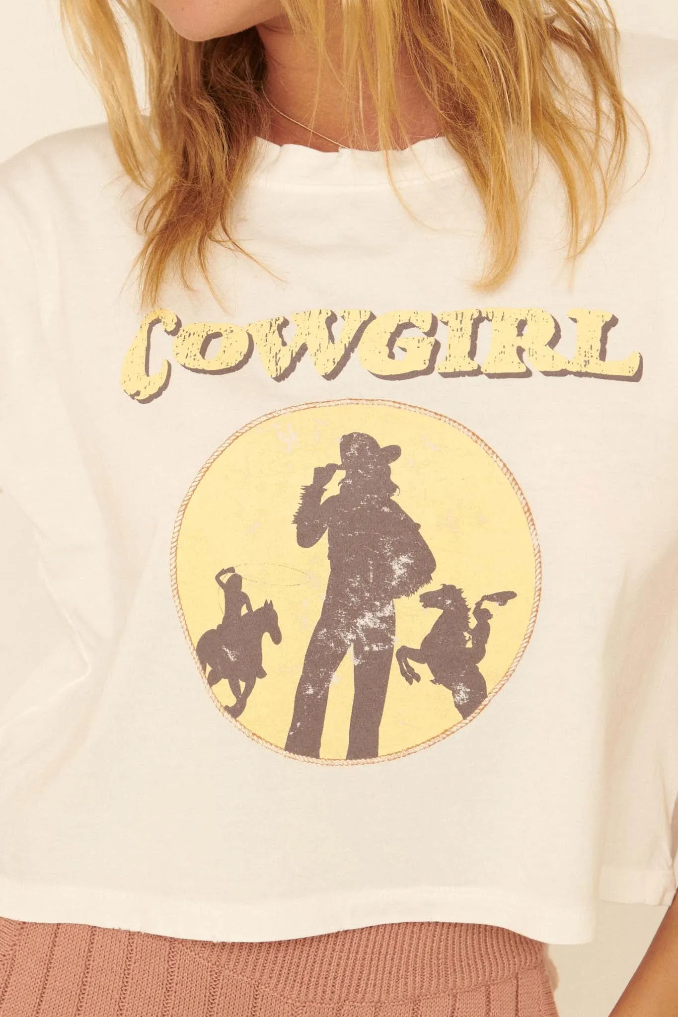 Cowgirl Vintage-Print Cropped Graphic Tee