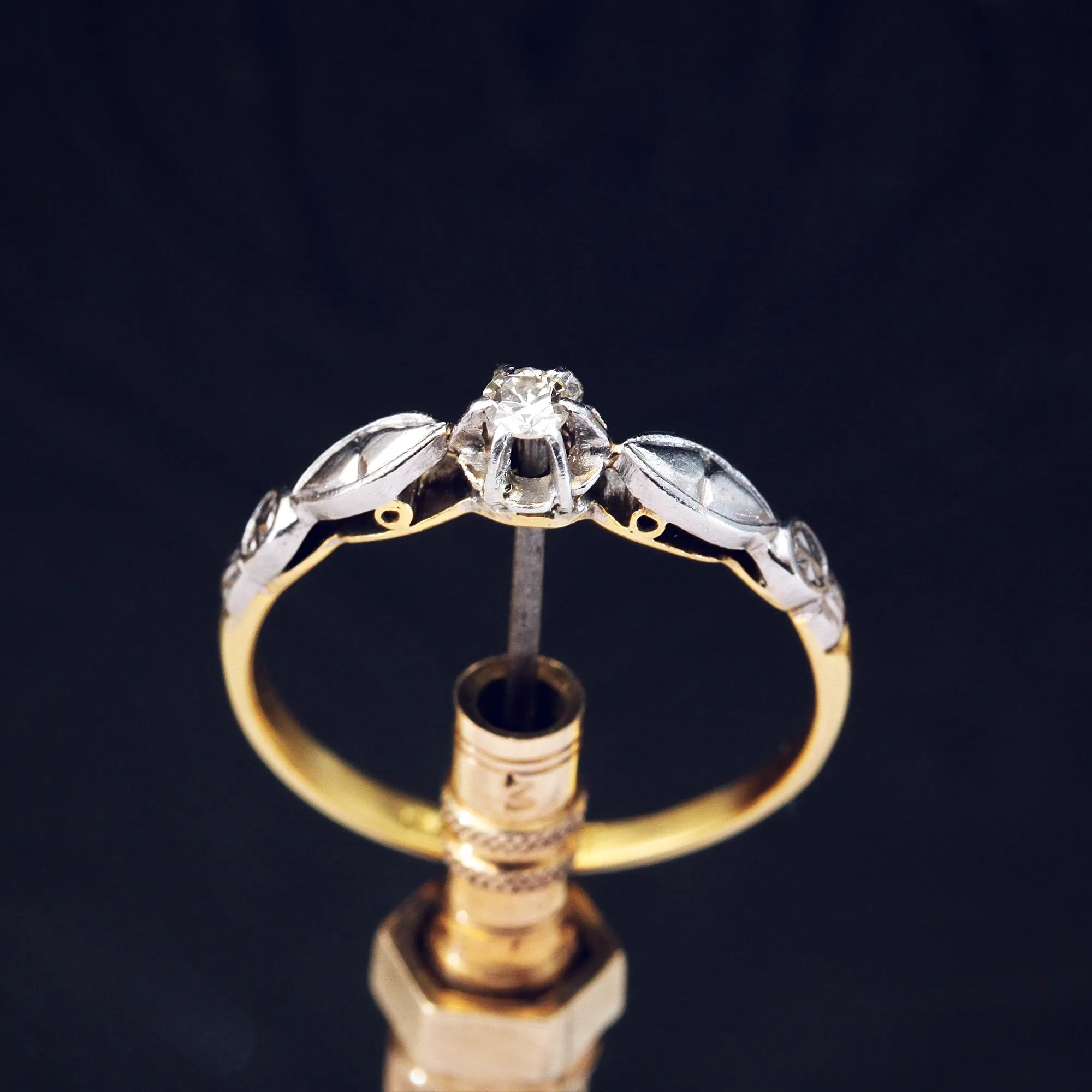 Dearheart! Vintage 1950's Diamond Engagement Ring