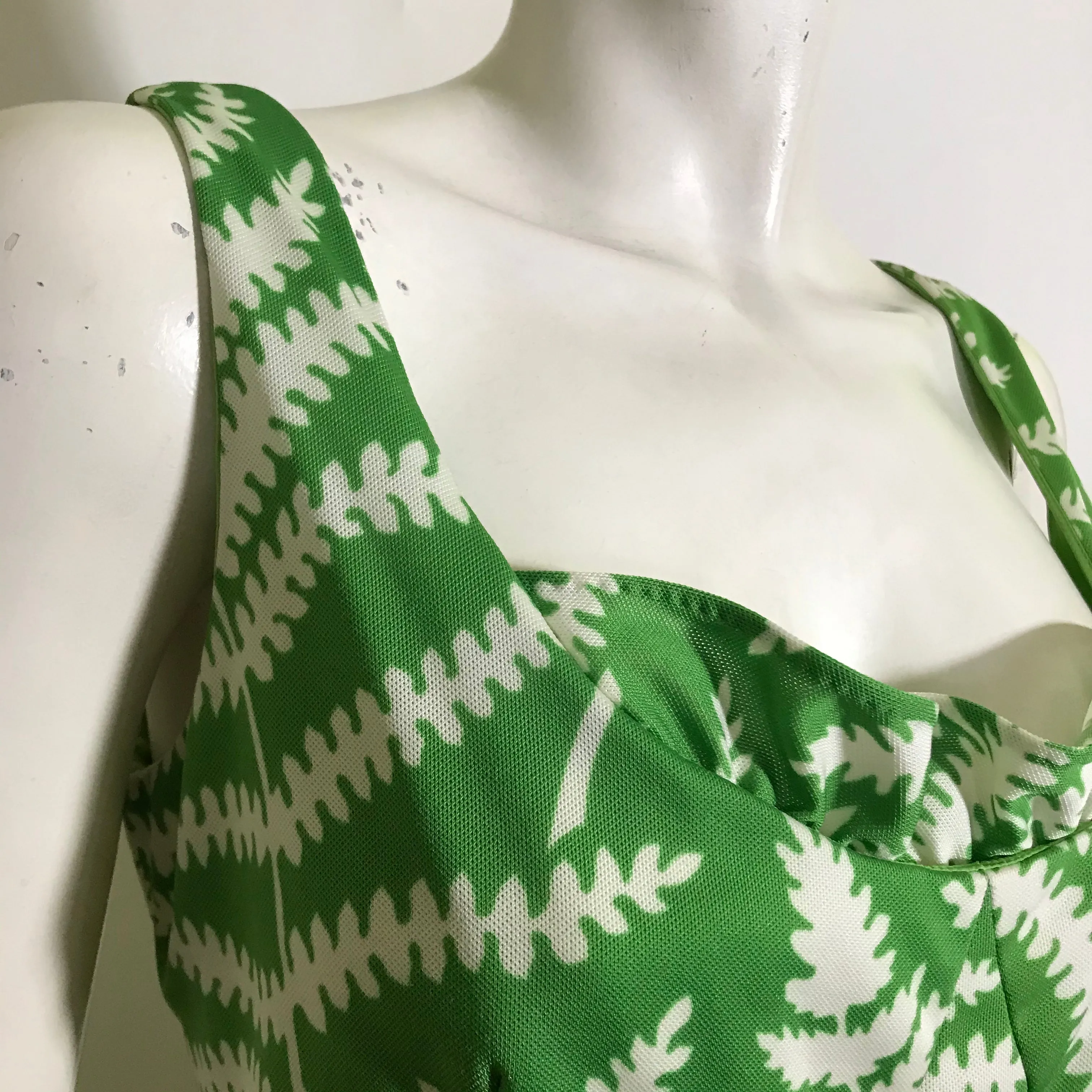 Fern Print Ruffled Neckline Tropical Maxi Dress circa 1970s