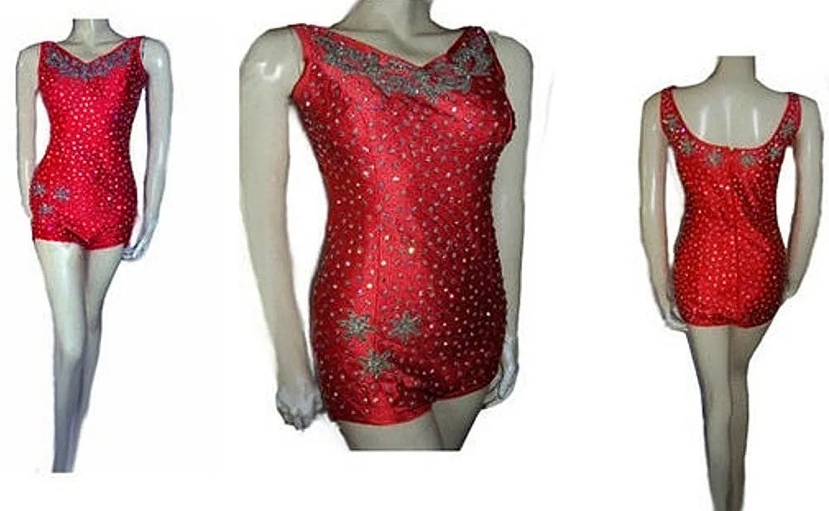 GORGEOUS VINTAGE GLAMOUR GIRL BRILLIANTLY SPARKLING RHINESTONE ENCRUSTED SWIMSUIT IN SCARLET PAGEANT SWIMSUIT - PERFECT FOR VIVA LAS VEGAS