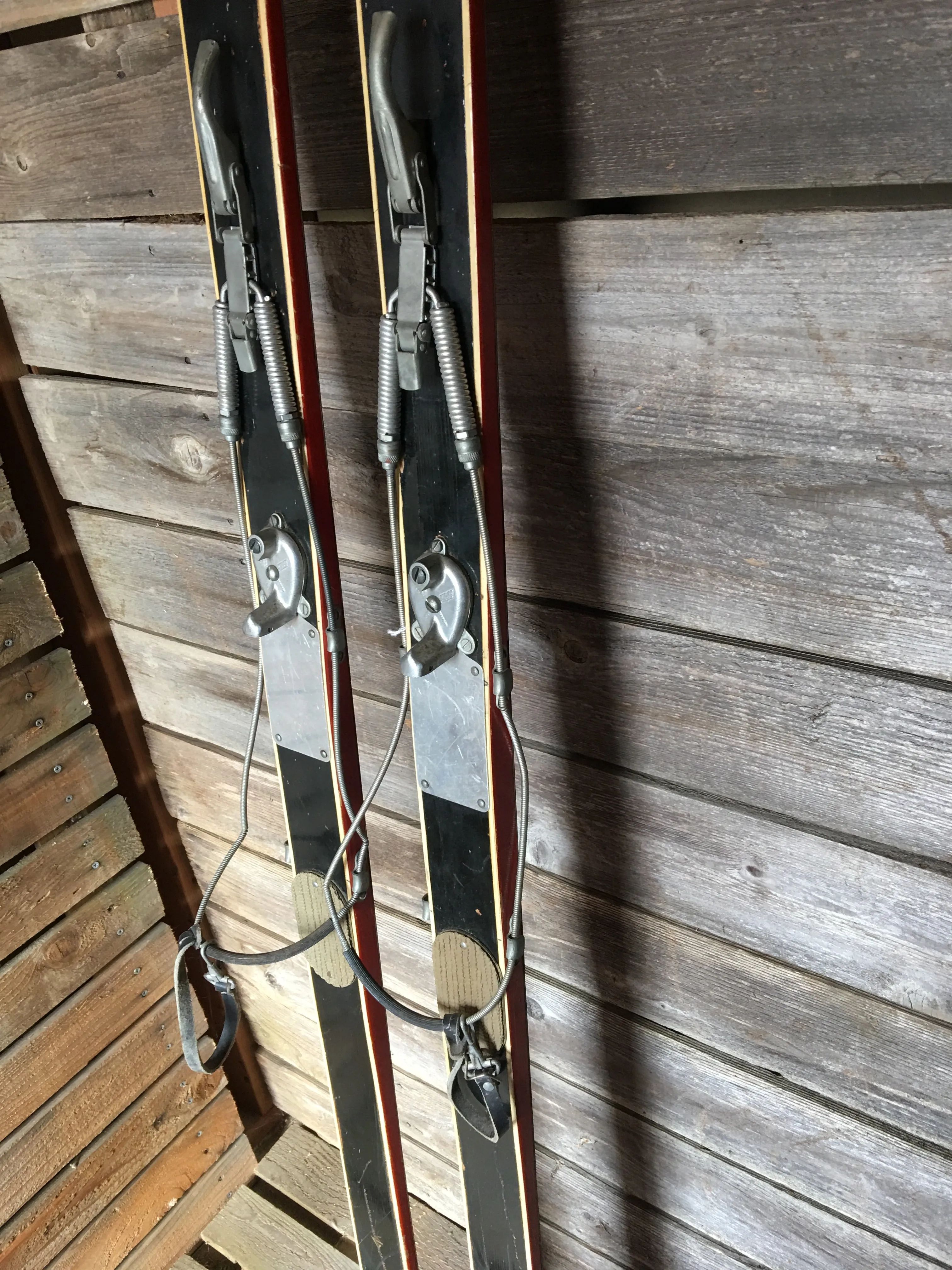 Gresvig 1940s Downhill Skis