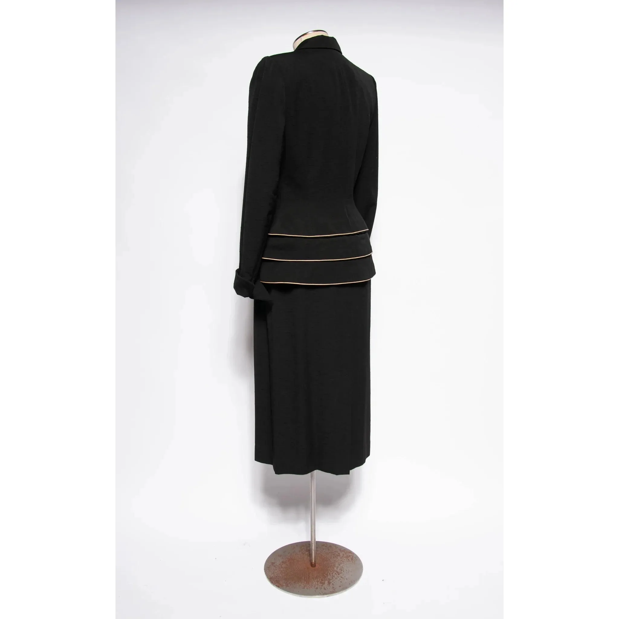 LILLI ANN DOCUMENTED 1953 Black Ripple Wool "New Look" Skirt Suit | Size M/L