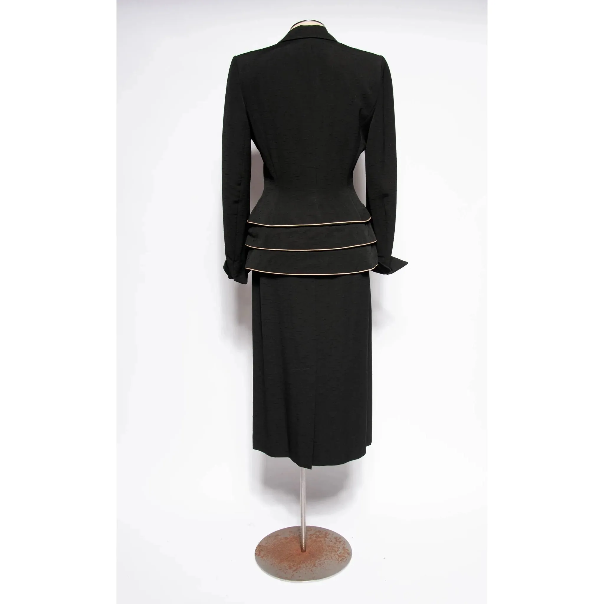 LILLI ANN DOCUMENTED 1953 Black Ripple Wool "New Look" Skirt Suit | Size M/L