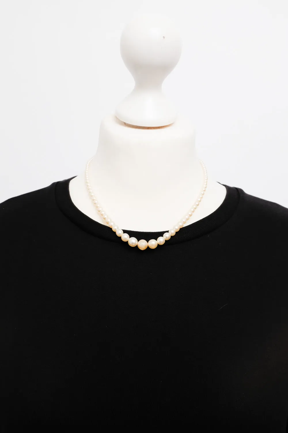 MOTHER OF PEARL VINTAGE NECKLACE