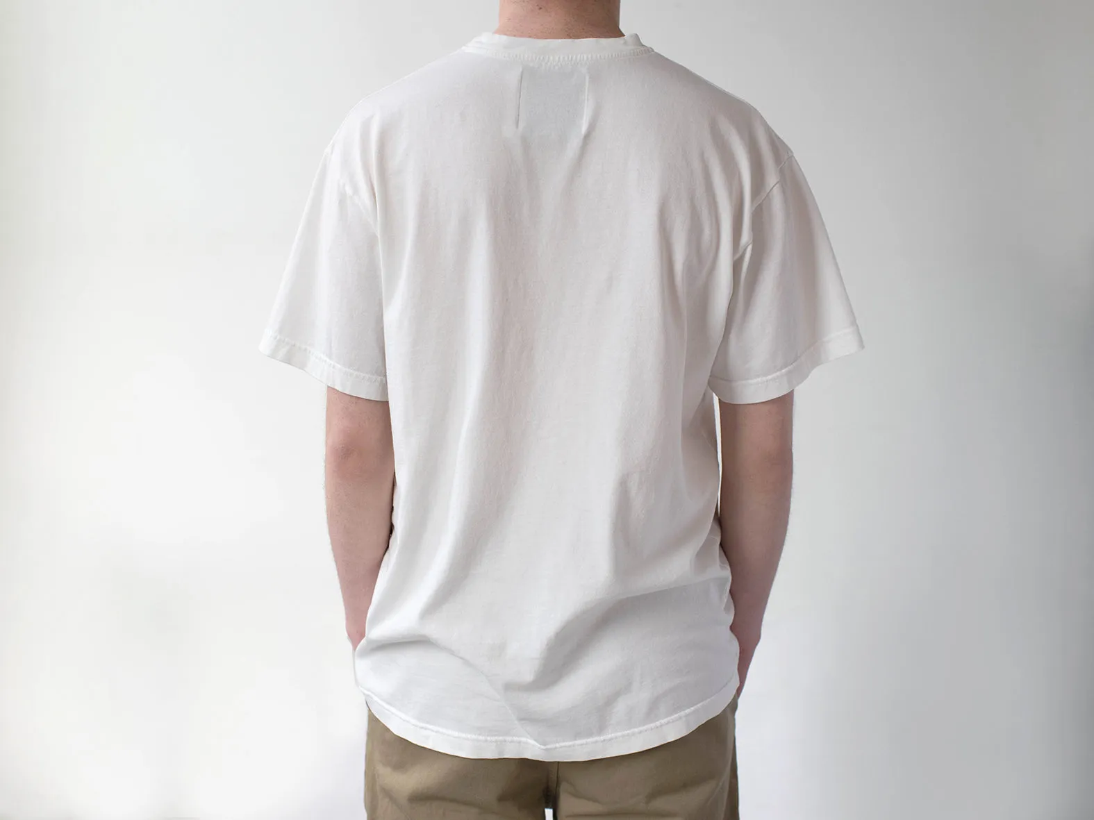 Nº A. OVERSIZE FIT TEE. WHITE.