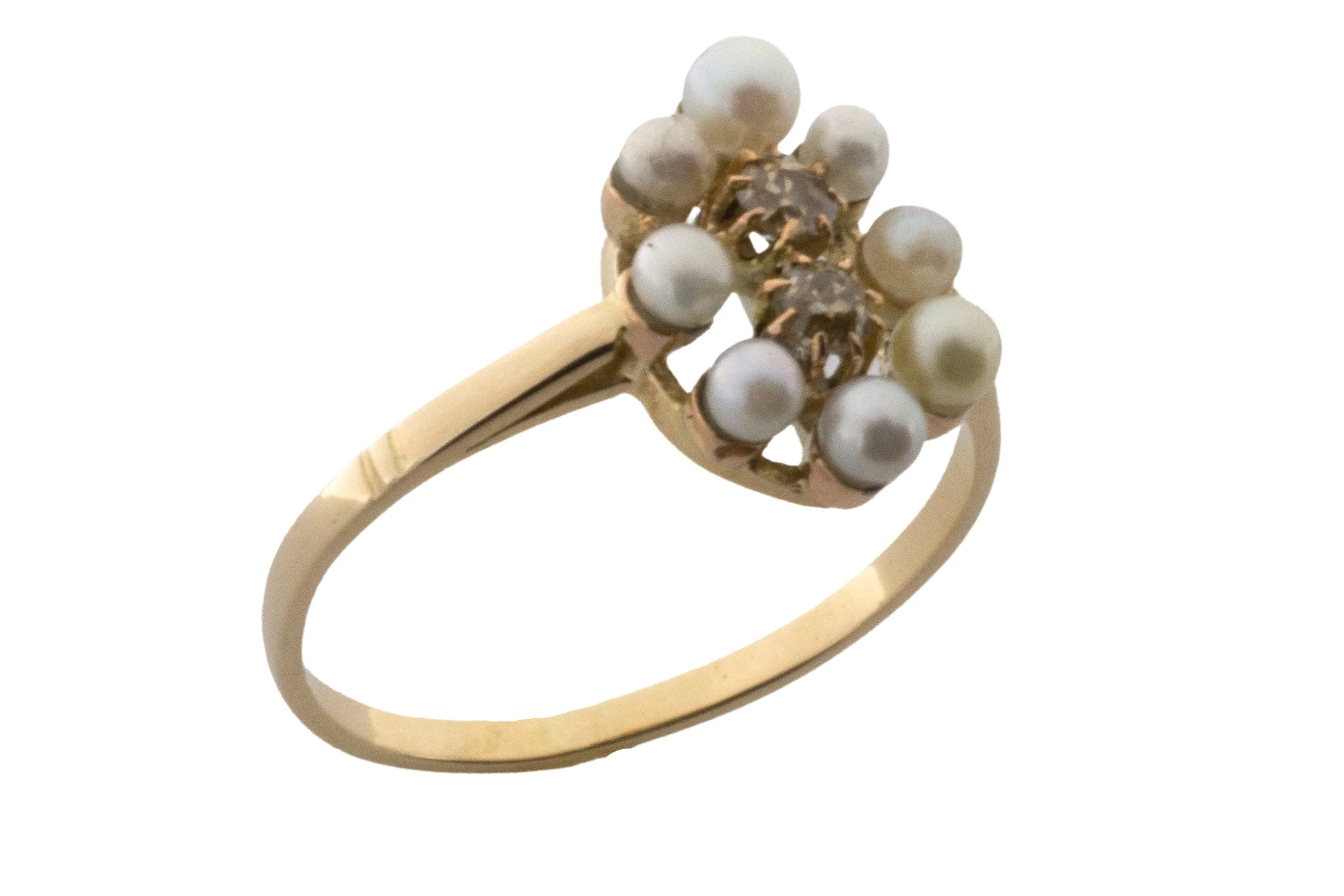 Pearl and old cut diamond ring in 14 carat gold