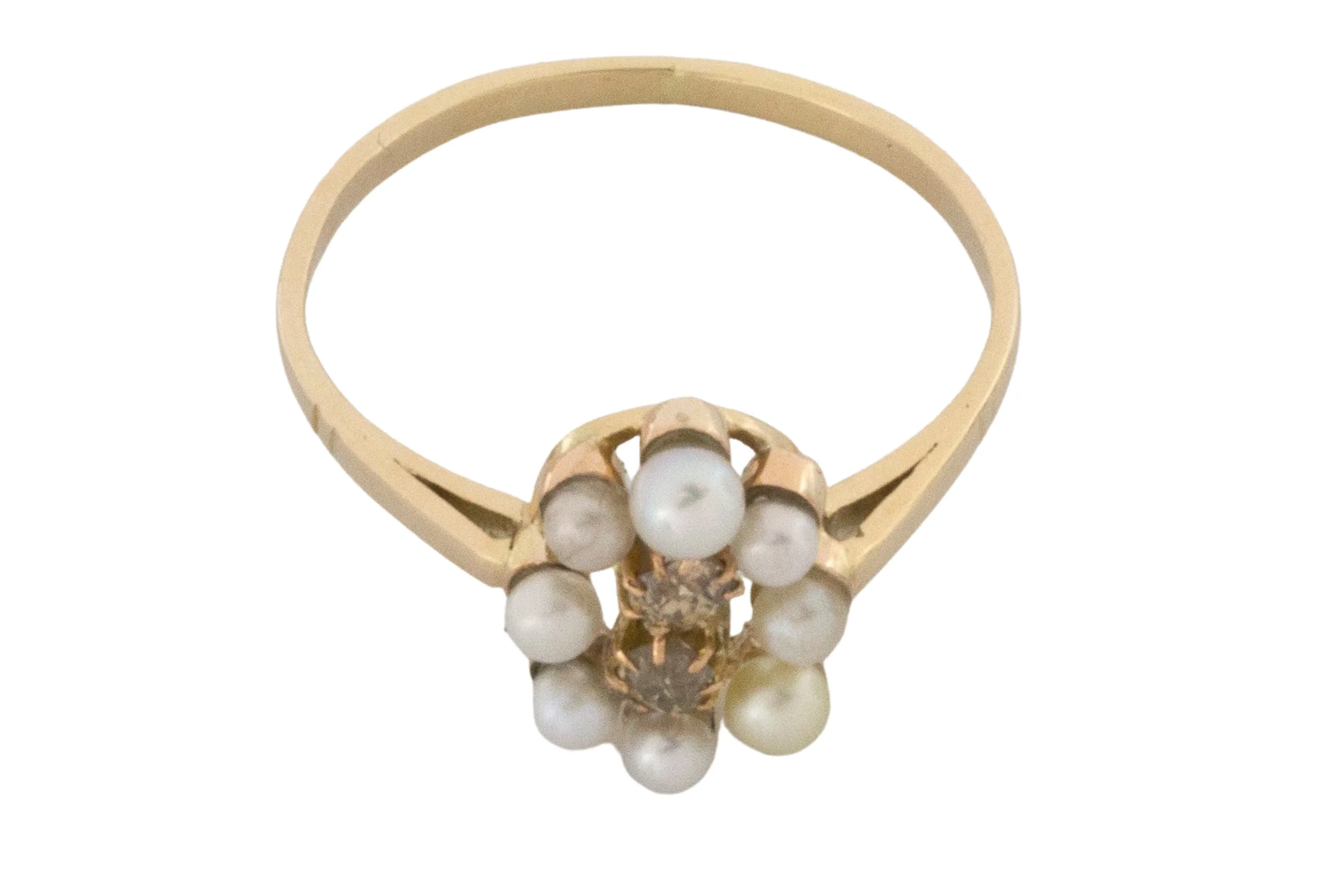 Pearl and old cut diamond ring in 14 carat gold