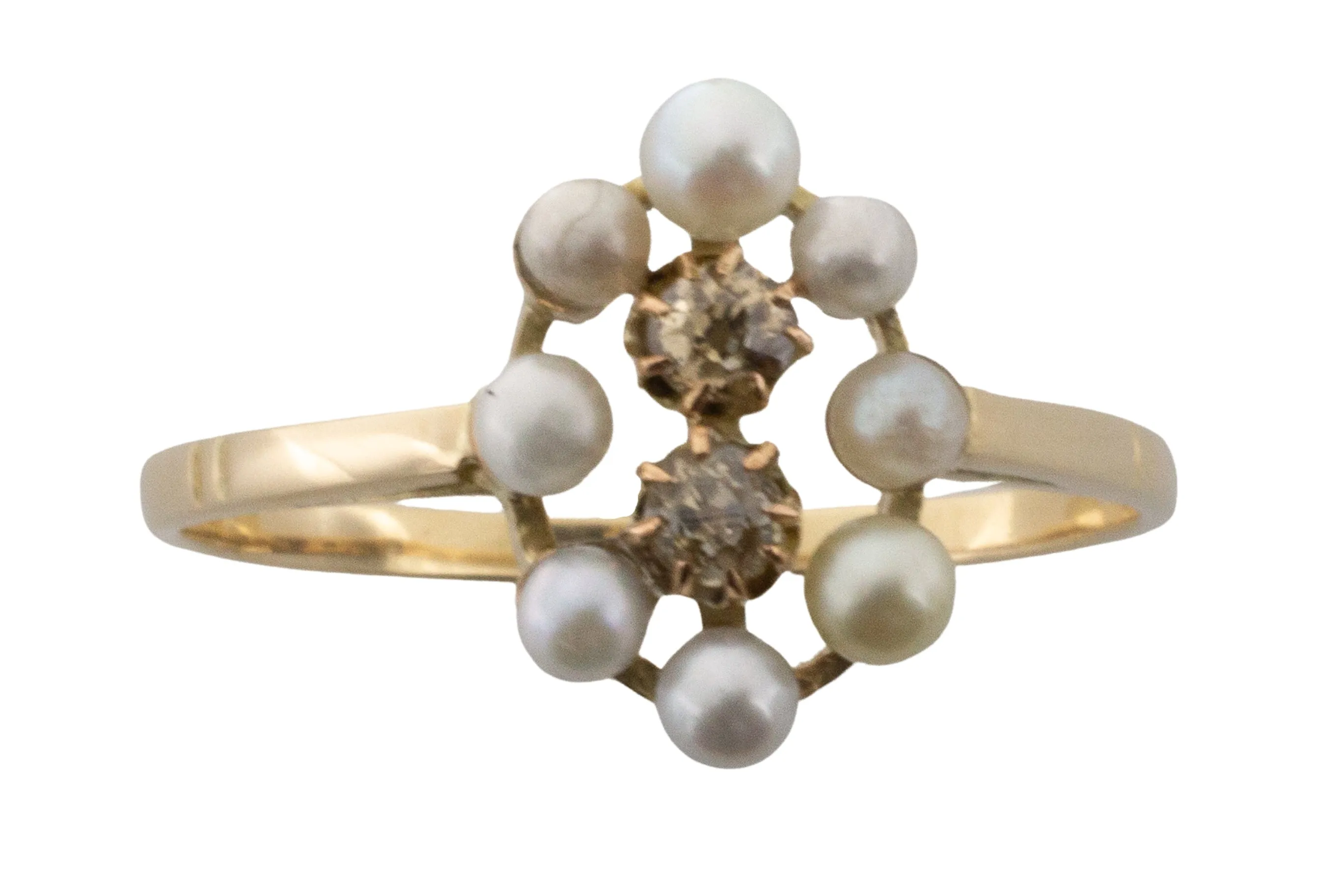 Pearl and old cut diamond ring in 14 carat gold