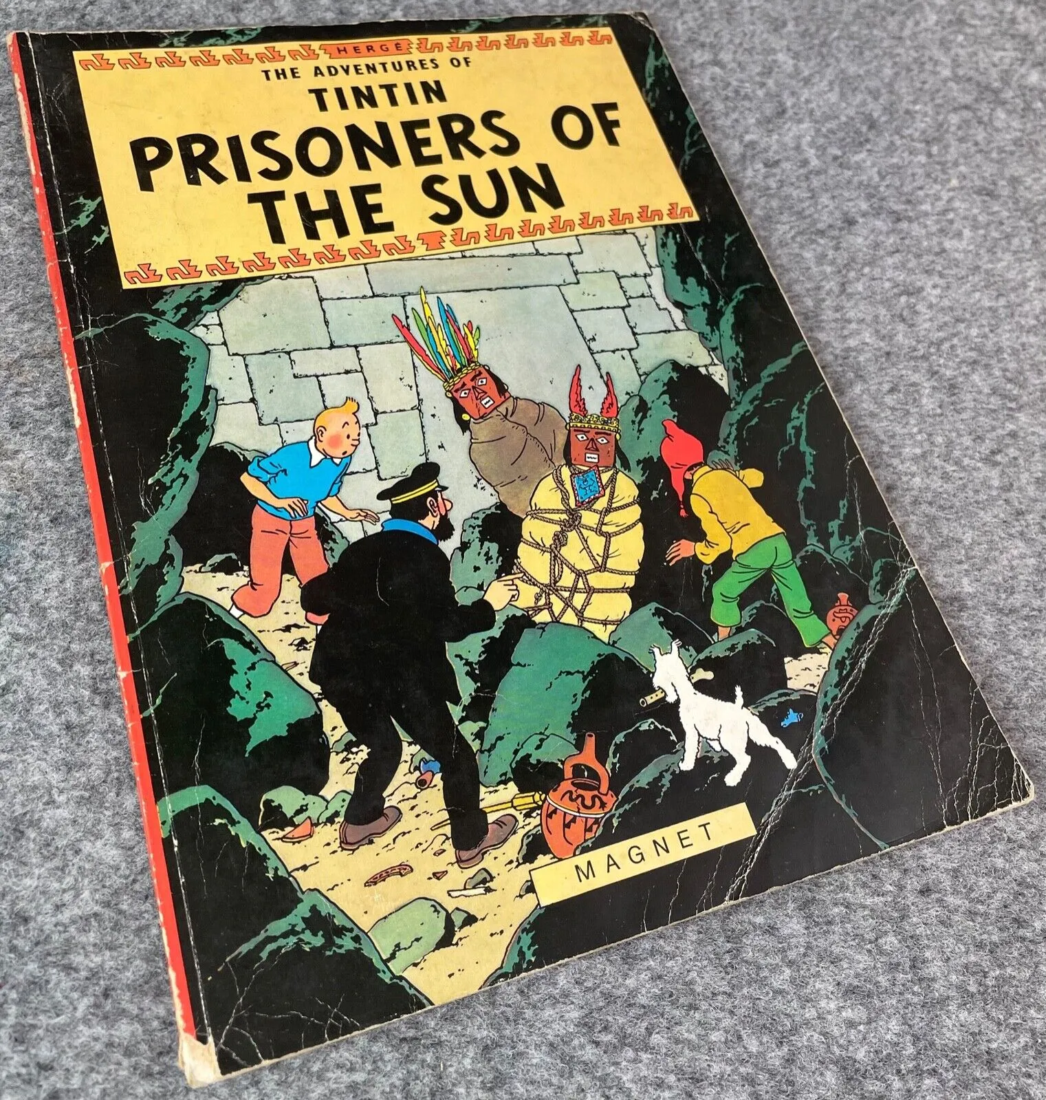 Prisoners of the Sun - Tintin Magnet UK Paperback Edition Book 1980s