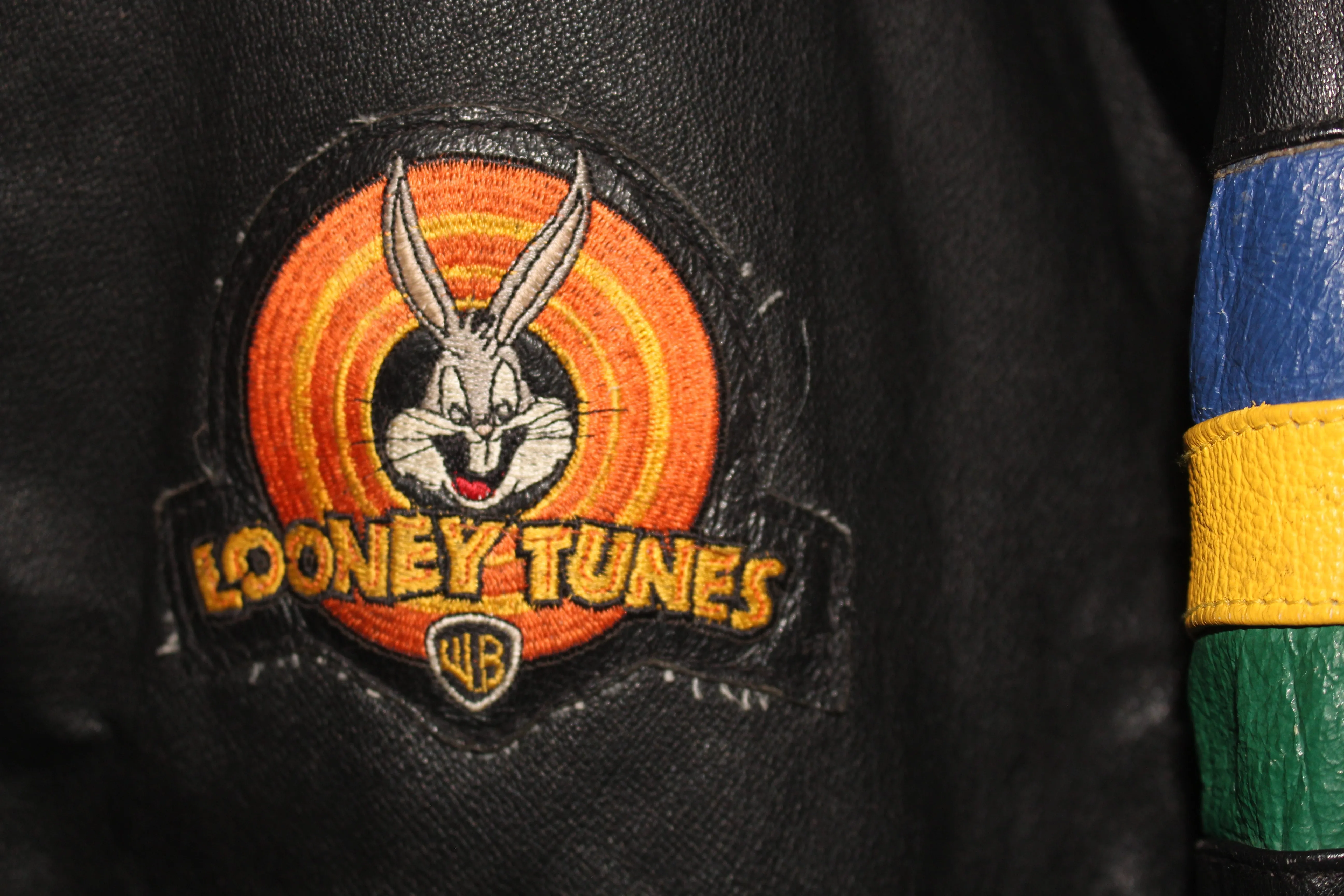 Rare Looney Tunes Original Leather Jacket (L)