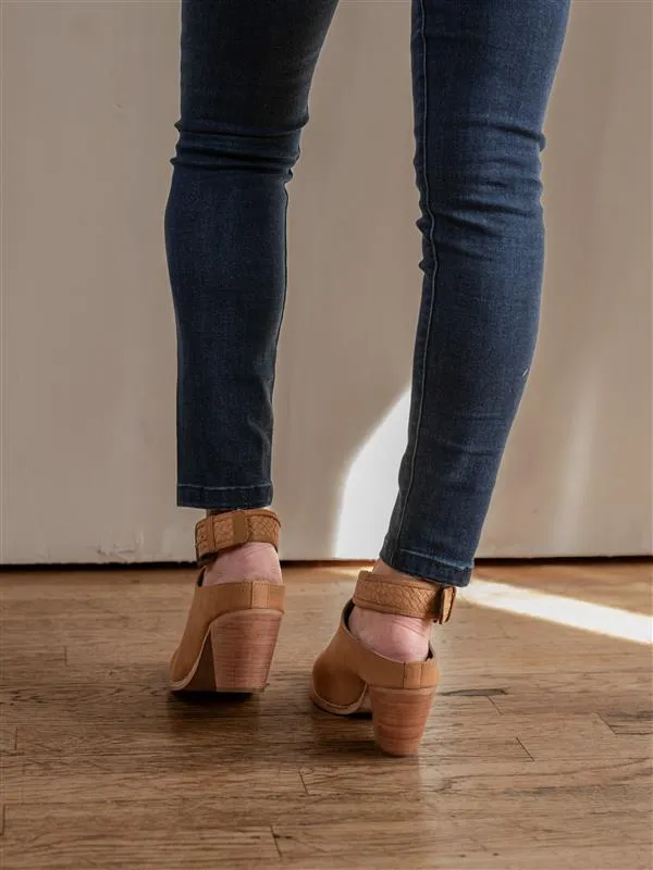 Sadie High Rise Skinny Jean