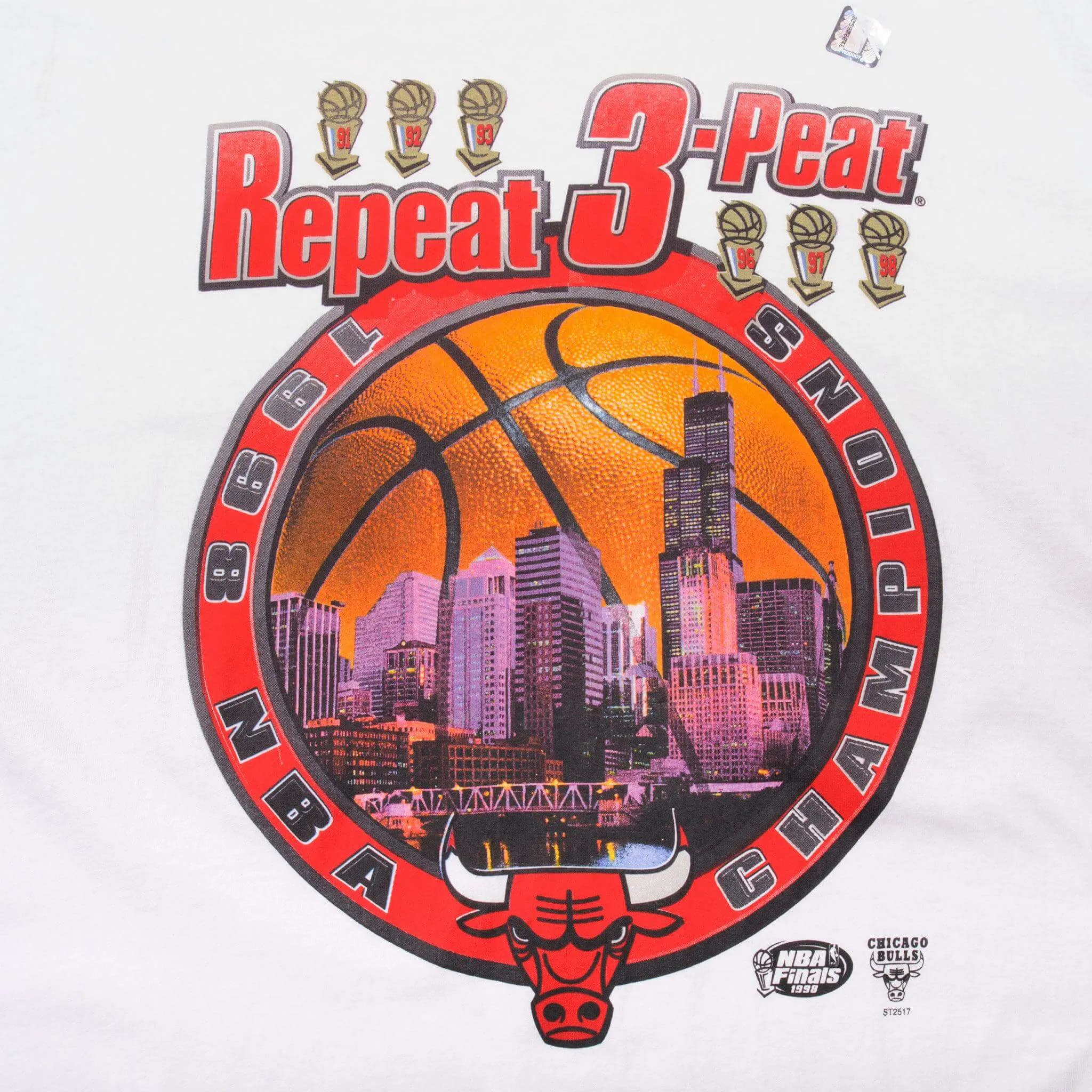 VINTAGE DEASTOCK NBA CHICAGO BULLS 1998 CHAMPIONS TEE SHIRT SIZE 2XL