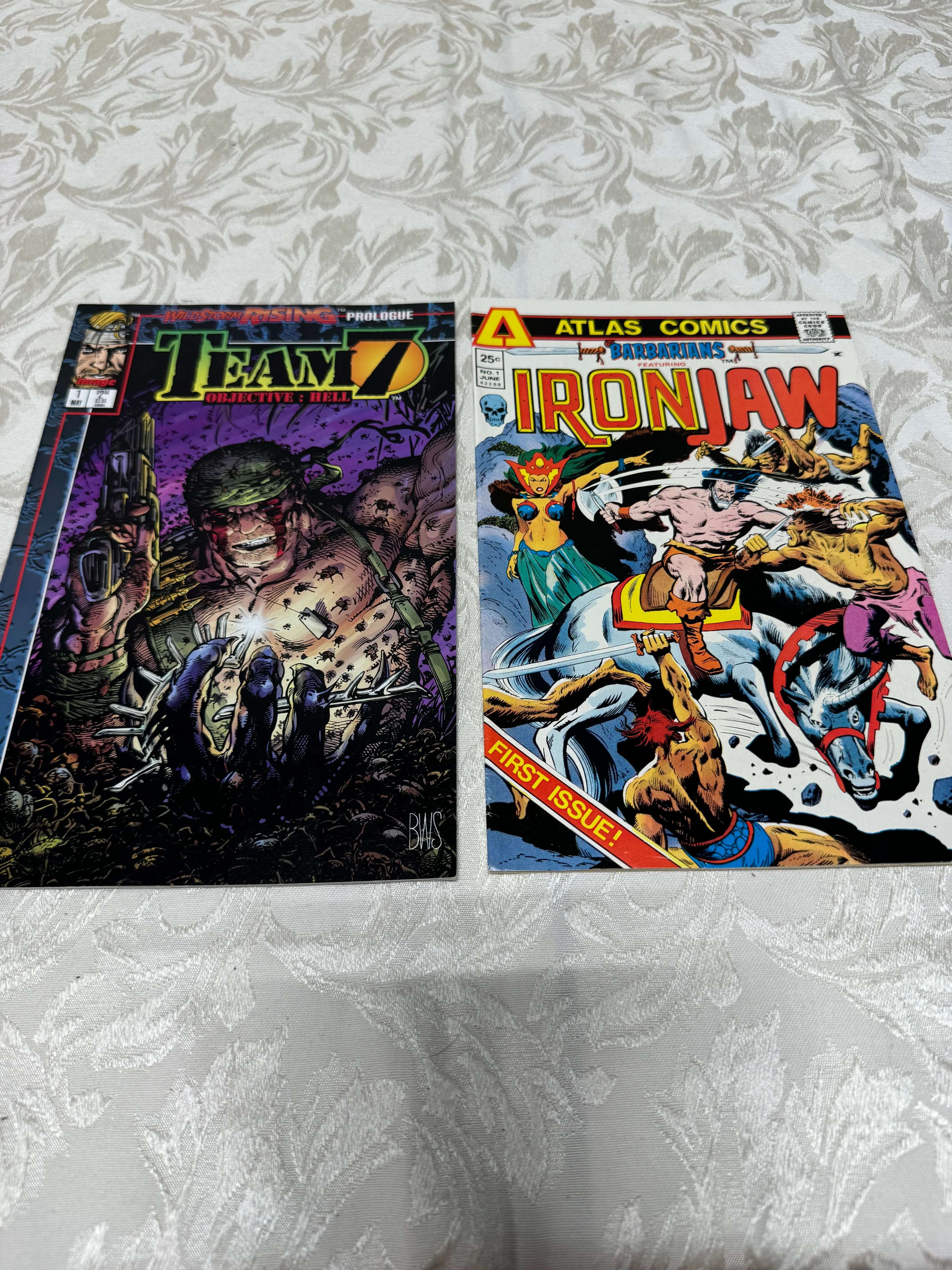 (W) Lot of 16 Assorted Comics